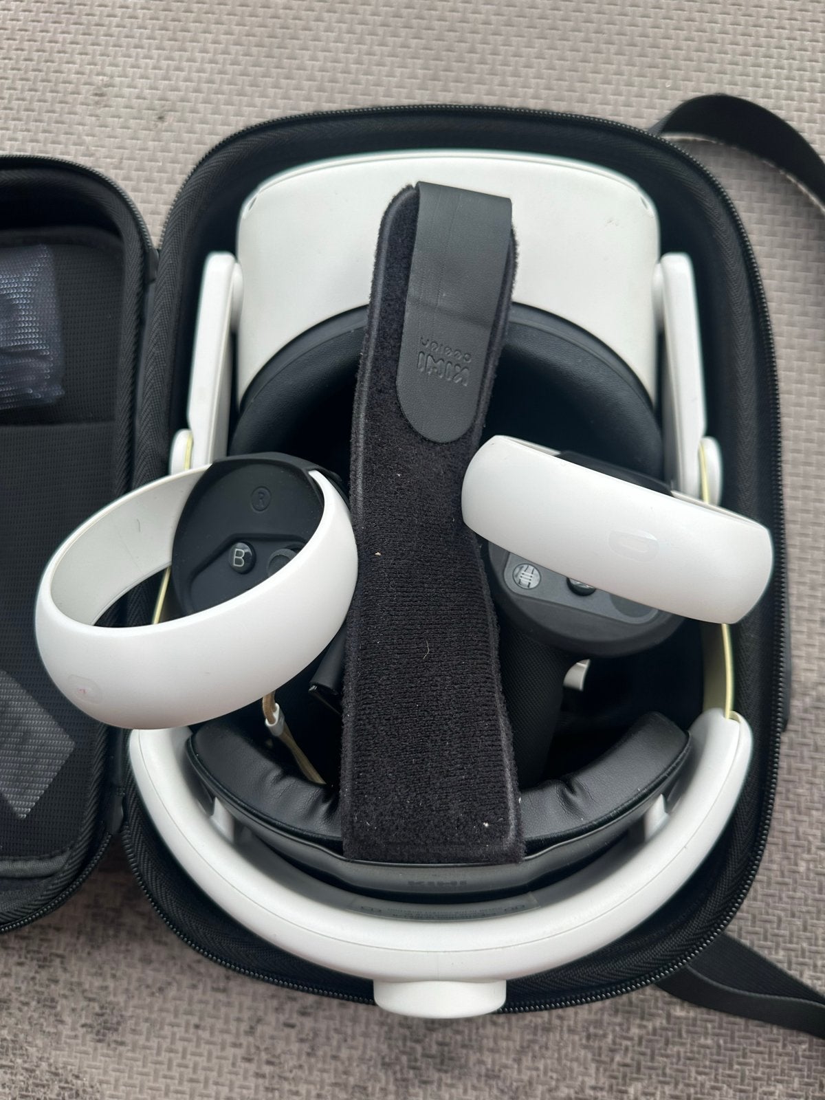 Meta Quest 2 128GB compleet — Kiwi Elite Strap + case, Ophalen, Zo goed als nieuw, VR-bril, Overige platformen