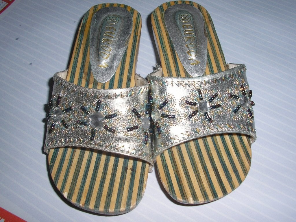 Slippers met houten zool van Eudora maat 25, Meisje, Schoenen, Ophalen of Verzenden, Zo goed als nieuw