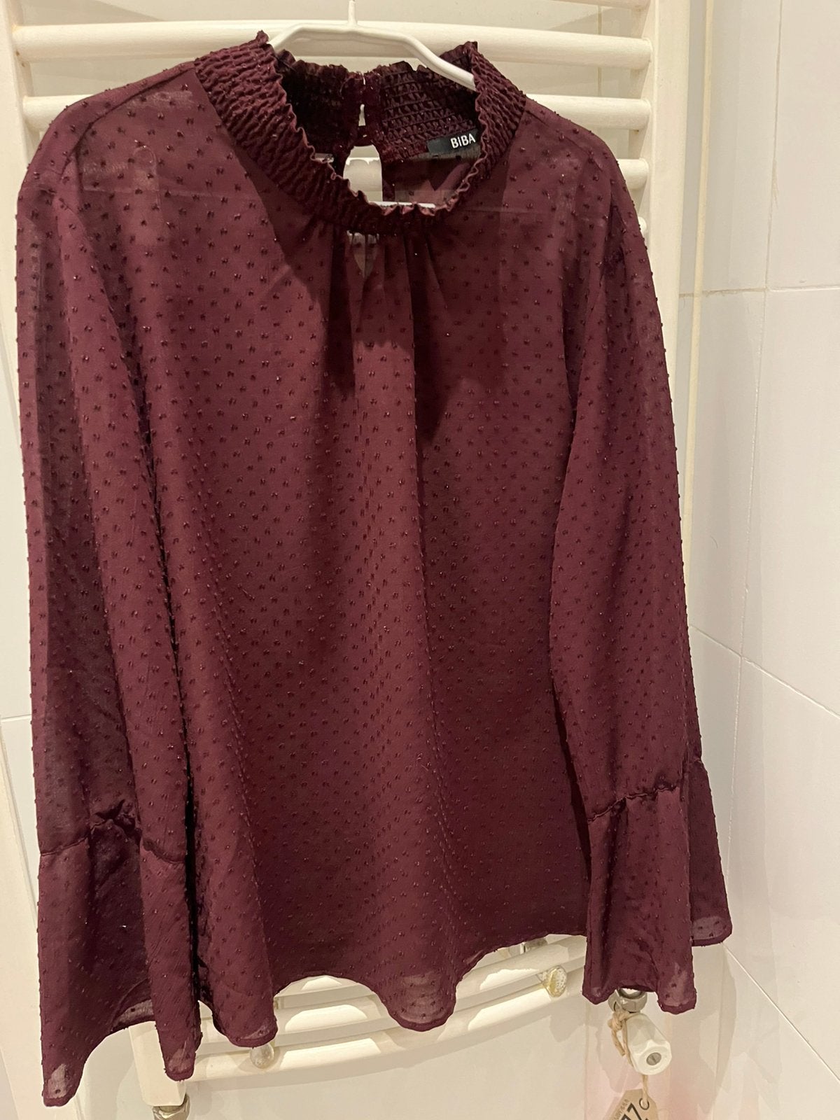 Blouse paars van BIBA, Kleding | Dames, Blouses en Tunieken, Ophalen of Verzenden, Zo goed als nieuw, Maat 38/40 (M), Paars