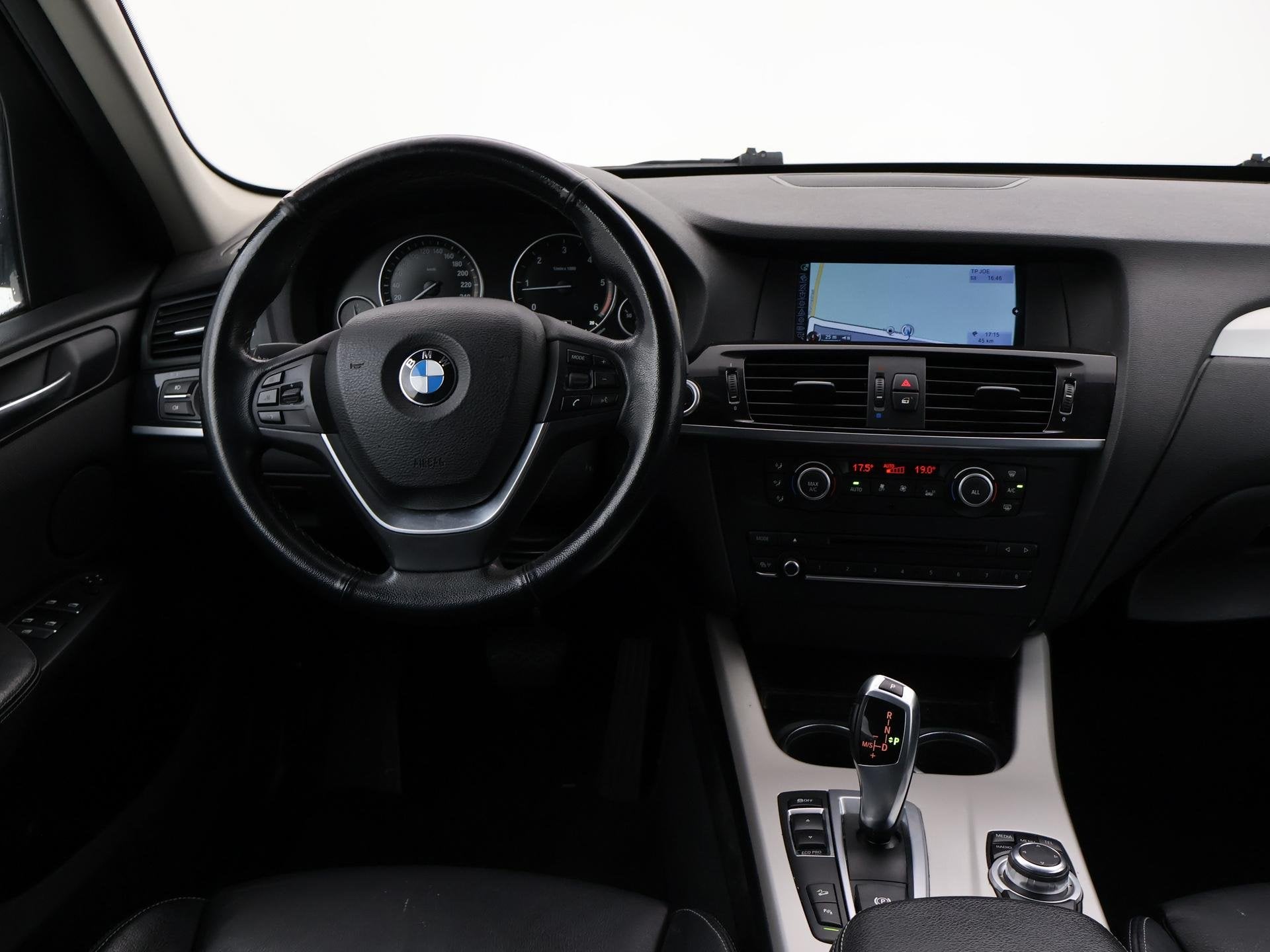 BMW X3 XDRIVE 20D 184 PK AUT. + XENON | NAVIGATIE PRO | ZONN, Automaat, Euro 5, Stof, Cruise Control