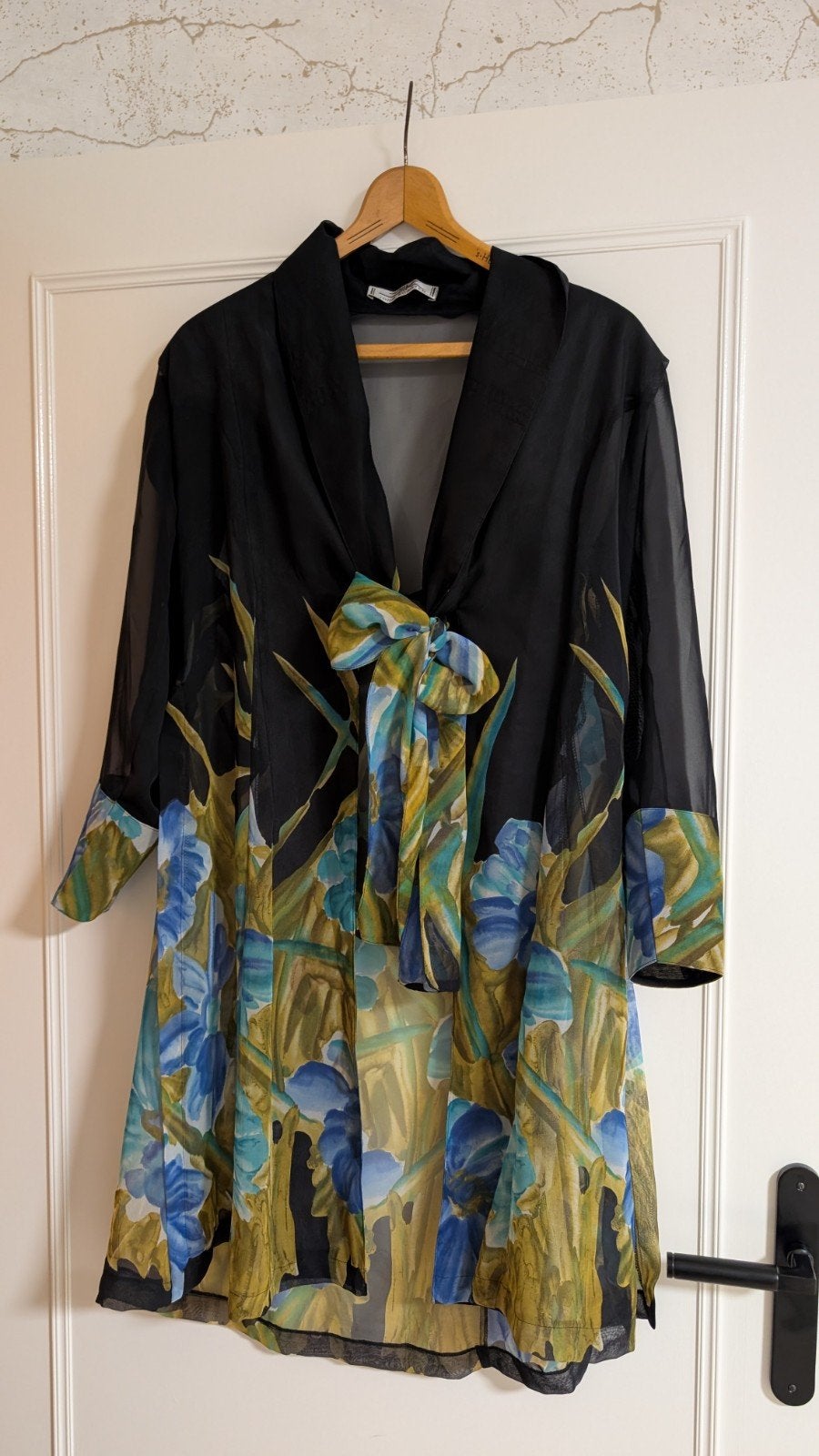 John Korsten Zijden Kimono met Bloemenprint, Kleding | Dames, Maat 38/40 (M), Verzenden, Zwart, Zo goed als nieuw