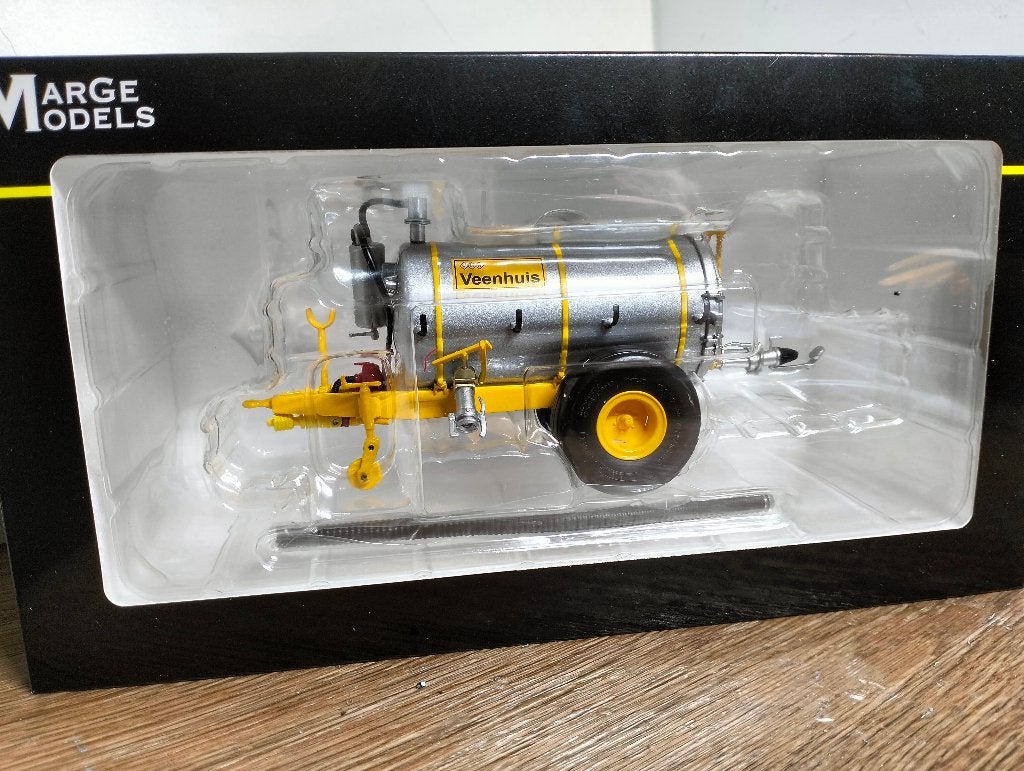 Te koop Marge Models Veenhuis Populair zilveren tank 3200 L., Hobby en Vrije tijd, Ophalen of Verzenden, Nieuw, Tractor of Landbouw