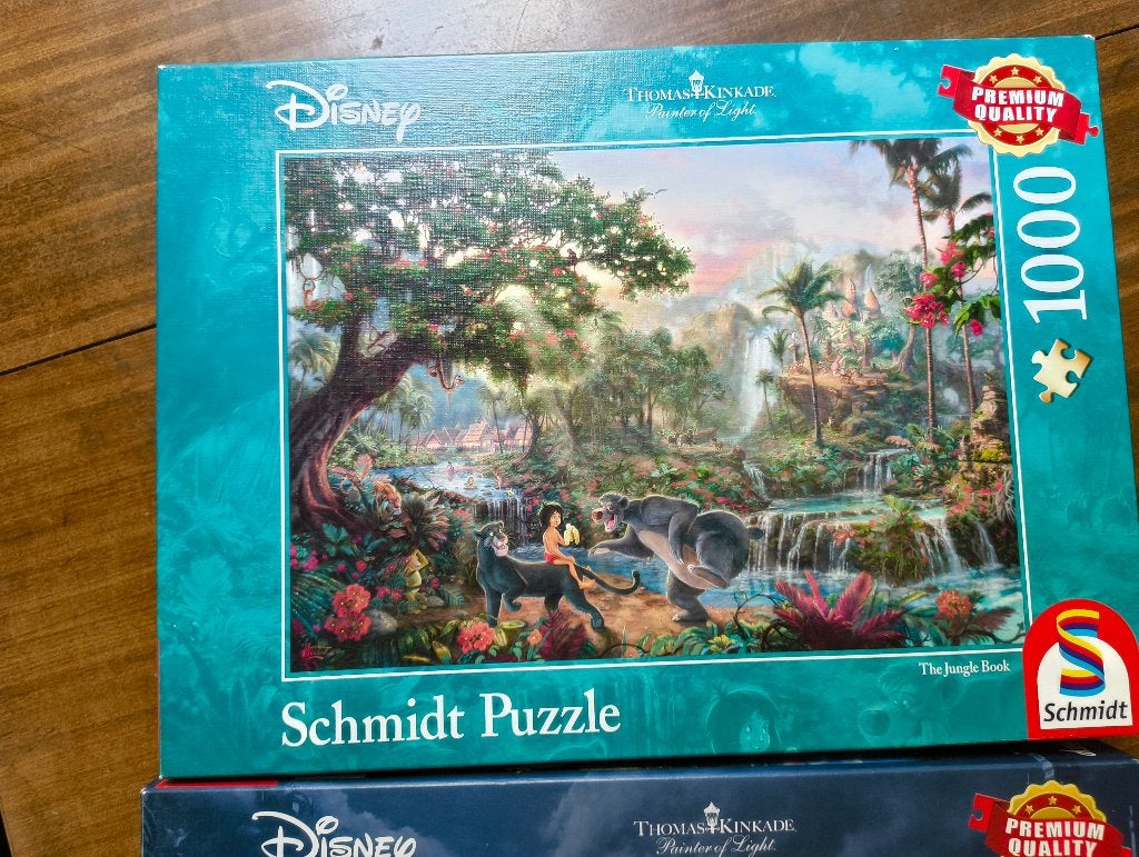 Disney Puzzel Jungle Book 1000 stukjes Thomas Kinkade, Ophalen of Verzenden, 500 t/m 1500 stukjes, Zo goed als nieuw, Legpuzzel