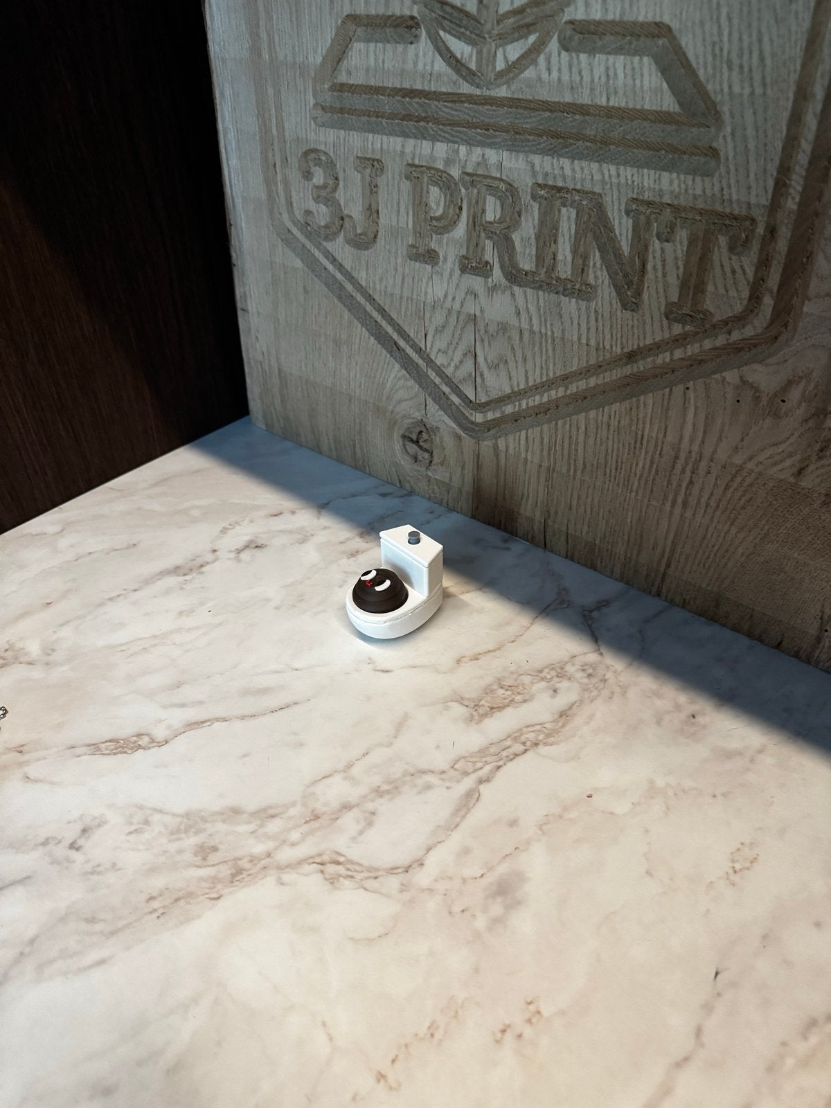 Leuke Fidget Clicker - Toilet met Poep Emoji, Ophalen of Verzenden, Nieuw