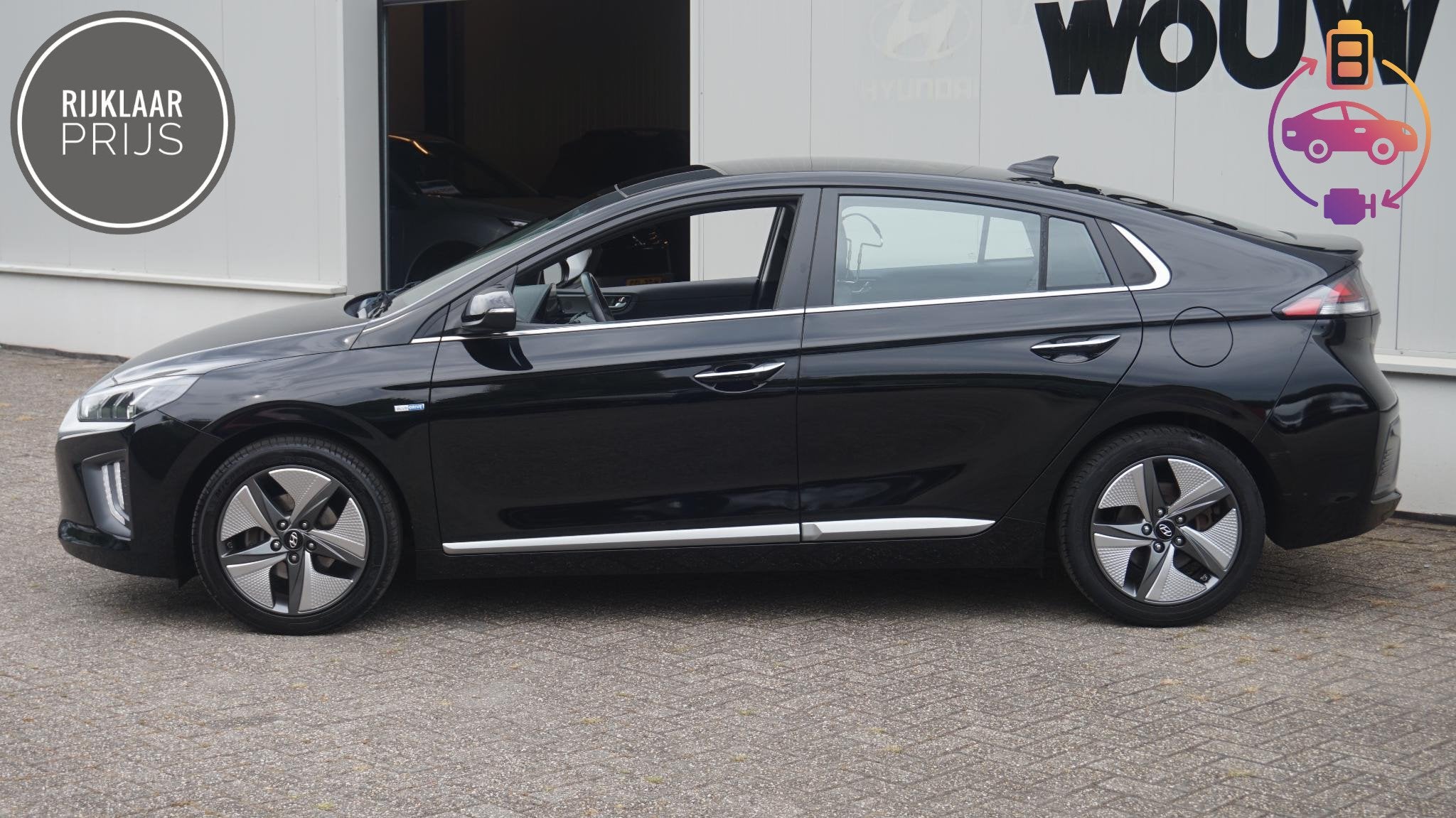 Hyundai IONIQ 1.6 GDi Hybrid Premium Plus | Vol Opties | NL, Auto's, Gebruikt, Lichtsensor, Zwart, Origineel Nederlands