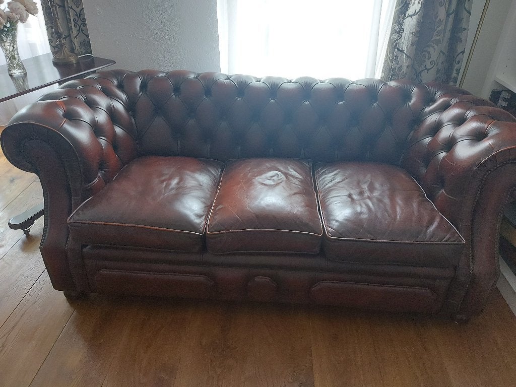 Chesterfield bank, Huis en Inrichting, Banken | Bankstellen, Ophalen, Gebruikt, 150 tot 200 cm, Driepersoons