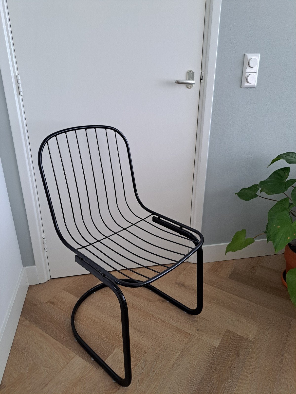 Gastone Rinaldi draadstoel zwart jaren '70, Ophalen