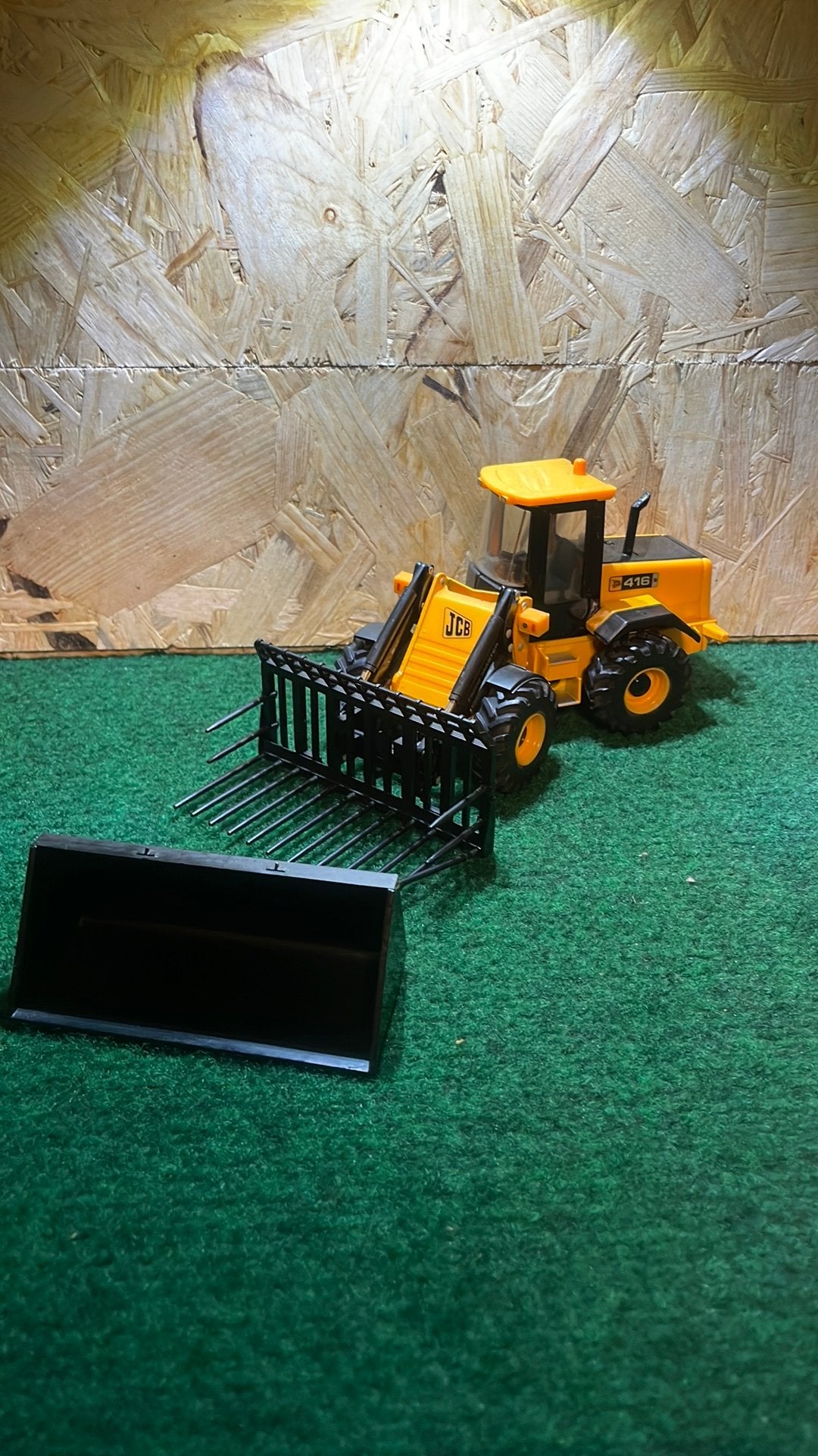 Britains-Ertl jcb wielader, Ophalen of Verzenden, Zo goed als nieuw, Tractor of Landbouw, Britains