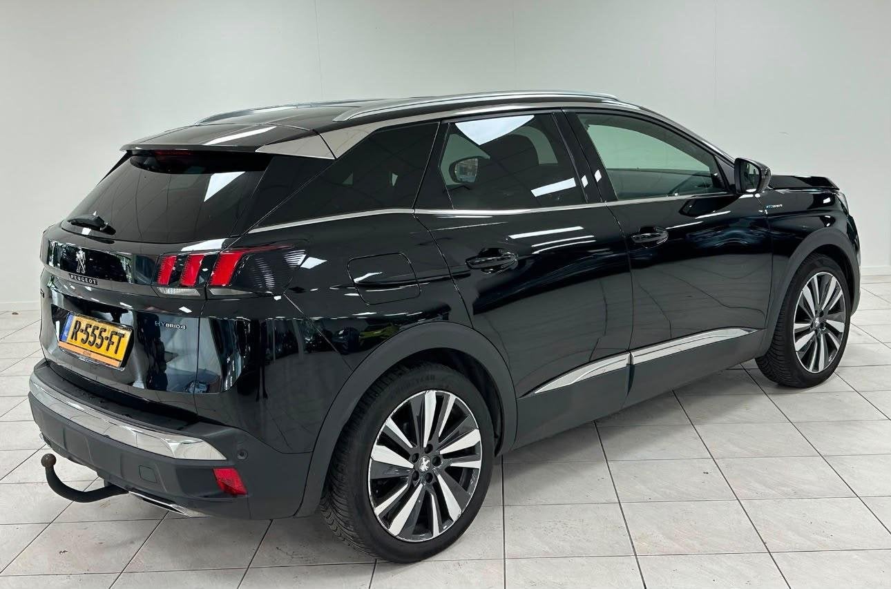 Peugeot 3008 1.6 HYbrid4 300 GT | TREKHAAK | PANORAMADAK | N, Auto's, Peugeot, 4 cilinders, Met garantie (alle), Zwart, Plug-in hybride