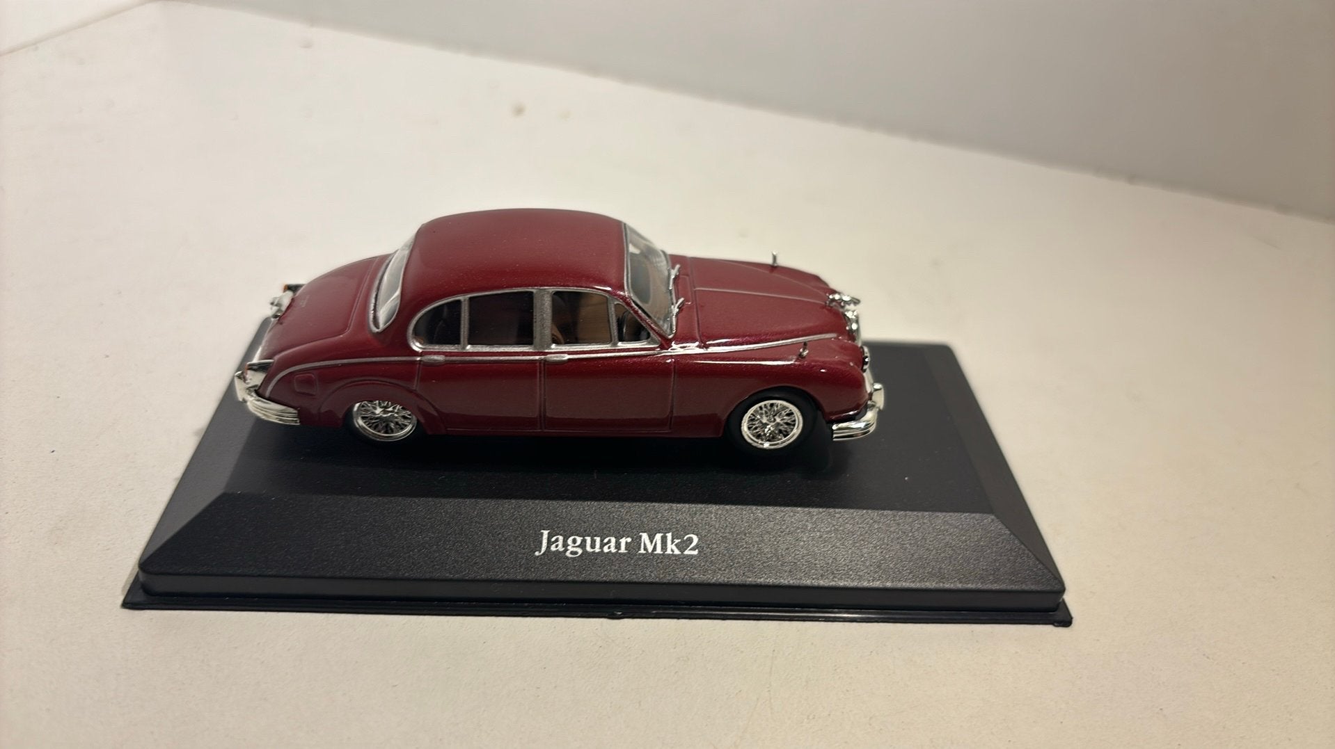 Jaguar mk2 red atlas 1.43, Overige merken, Auto, Ophalen of Verzenden, A
