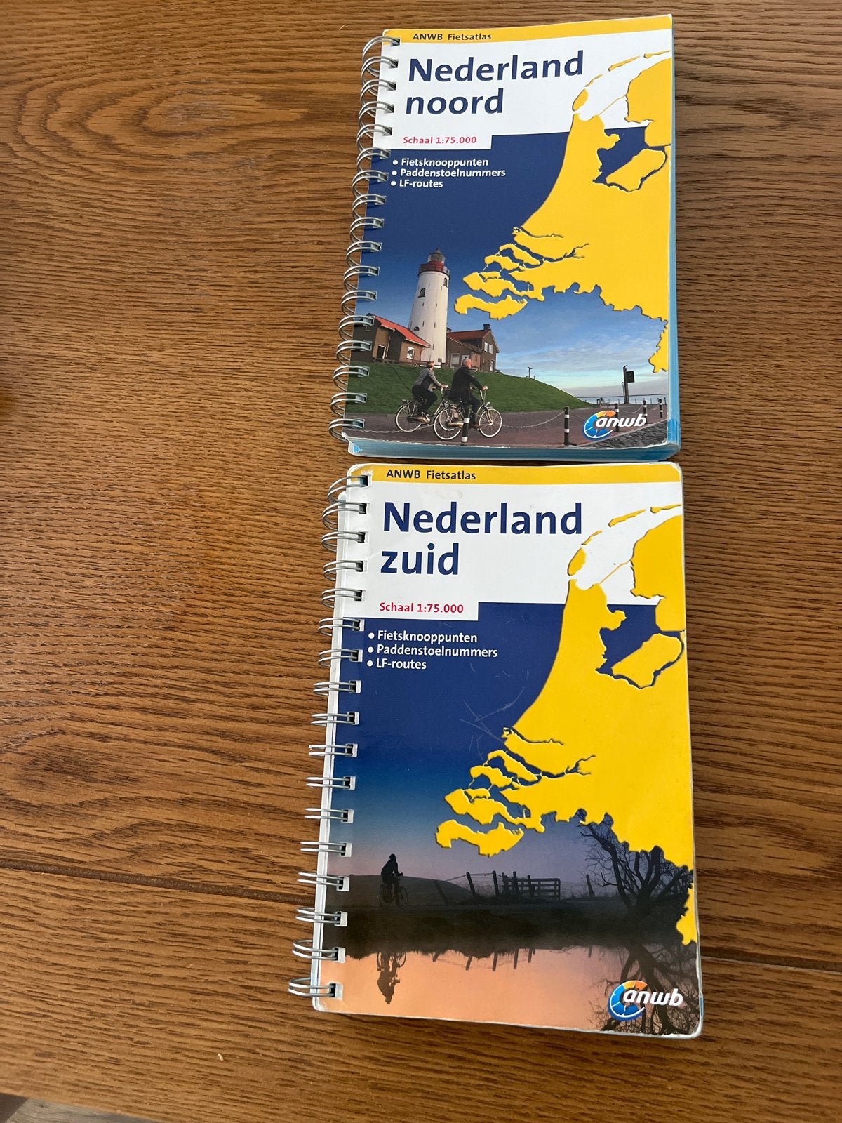 ANWB Fietsatlas Nederland Noord en Zuid - Zo goed als nieuw, Ophalen, Fiets- of Wandelgids, Zo goed als nieuw, ANWB