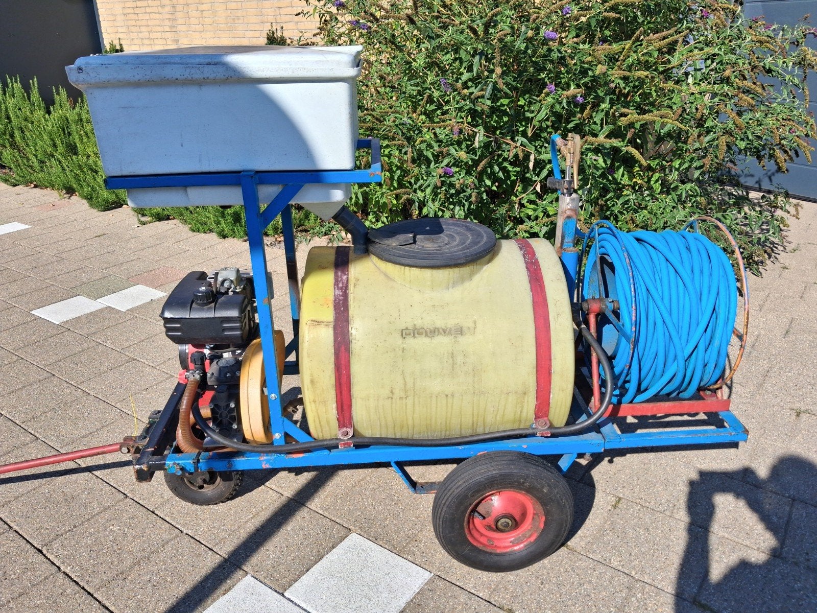 GEO-TEC spuitwagen met motor en haspel, Ophalen