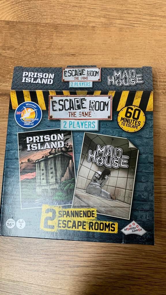 Escape room spel “Prison Island” en “Mad House”, Hobby en Vrije tijd, Gezelschapsspellen | Kaartspellen, Verzenden, Zo goed als nieuw