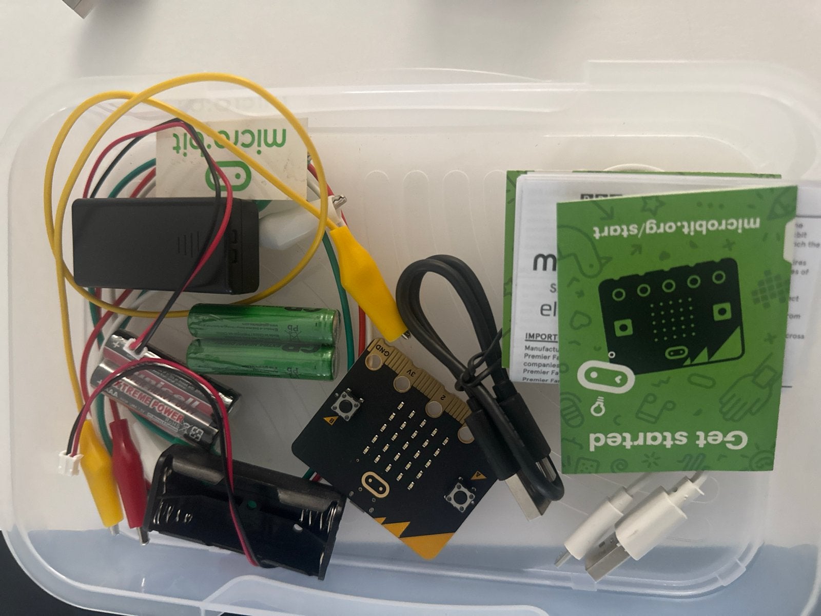 Micro:bit Starter Kit met accessoires, Hobby en Vrije tijd, Elektronica-componenten, Ophalen of Verzenden, Zo goed als nieuw