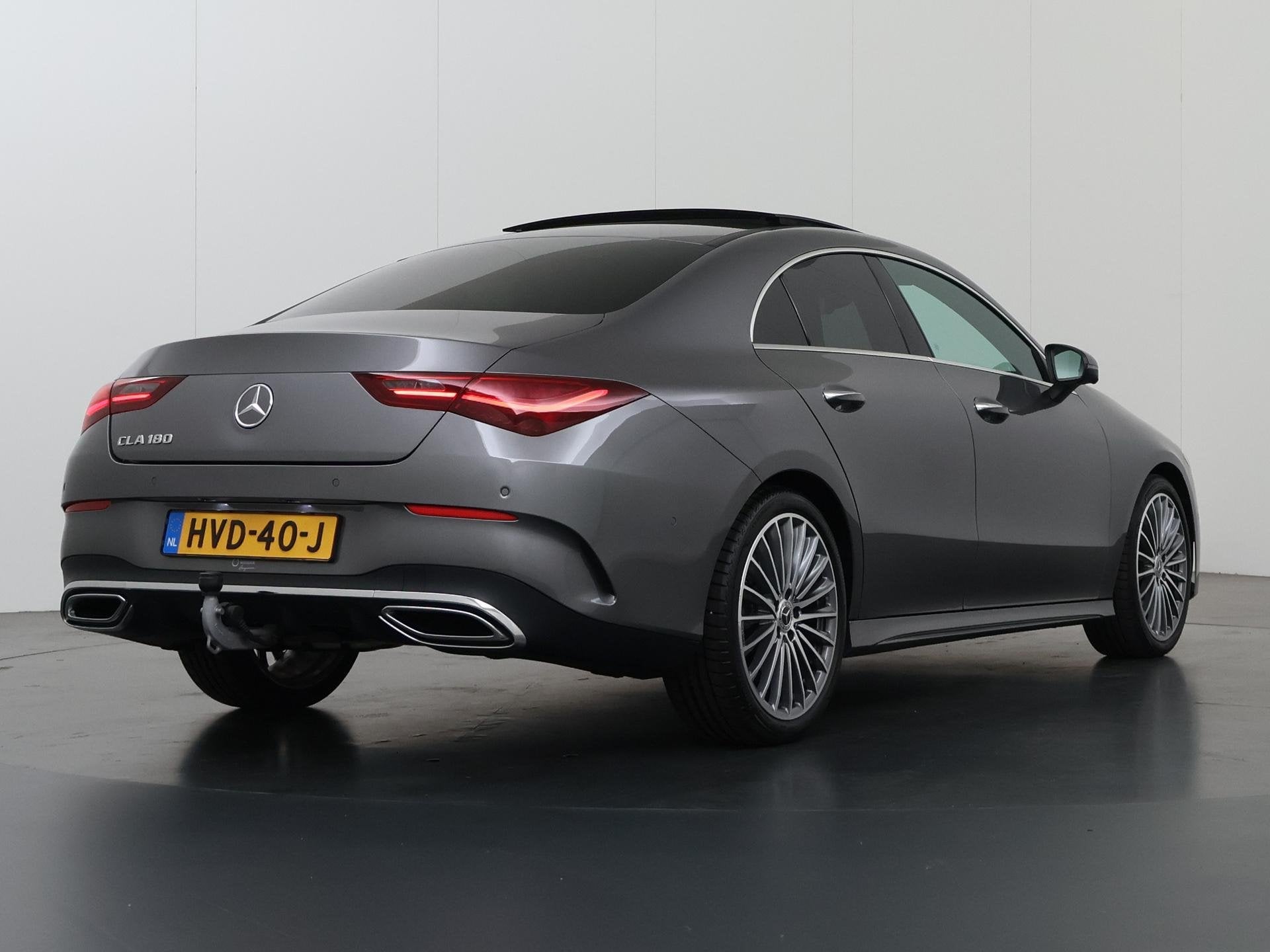 Mercedes-Benz CLA-klasse 180 Business Solution AMG | Panoram, CLA, 136 pk, Gebruikt, 4 cilinders