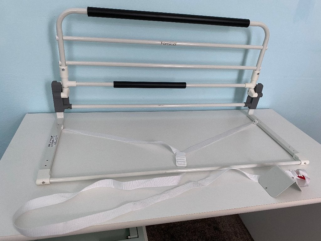 Uitvalbeveiliging, bedhek bedrek, bedreling, valpreventie, Ophalen, Zo goed als nieuw, Minder dan 140 cm, 85 tot 100 cm
