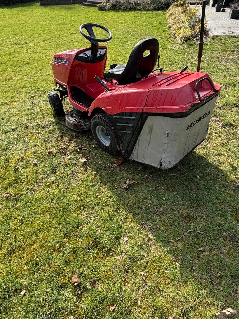 Honda 2113 hydrostatic zitmaaier met werk, Tuin en Terras, Ophalen, Cirkelmaaier, Gebruikt, 50 cm of meer