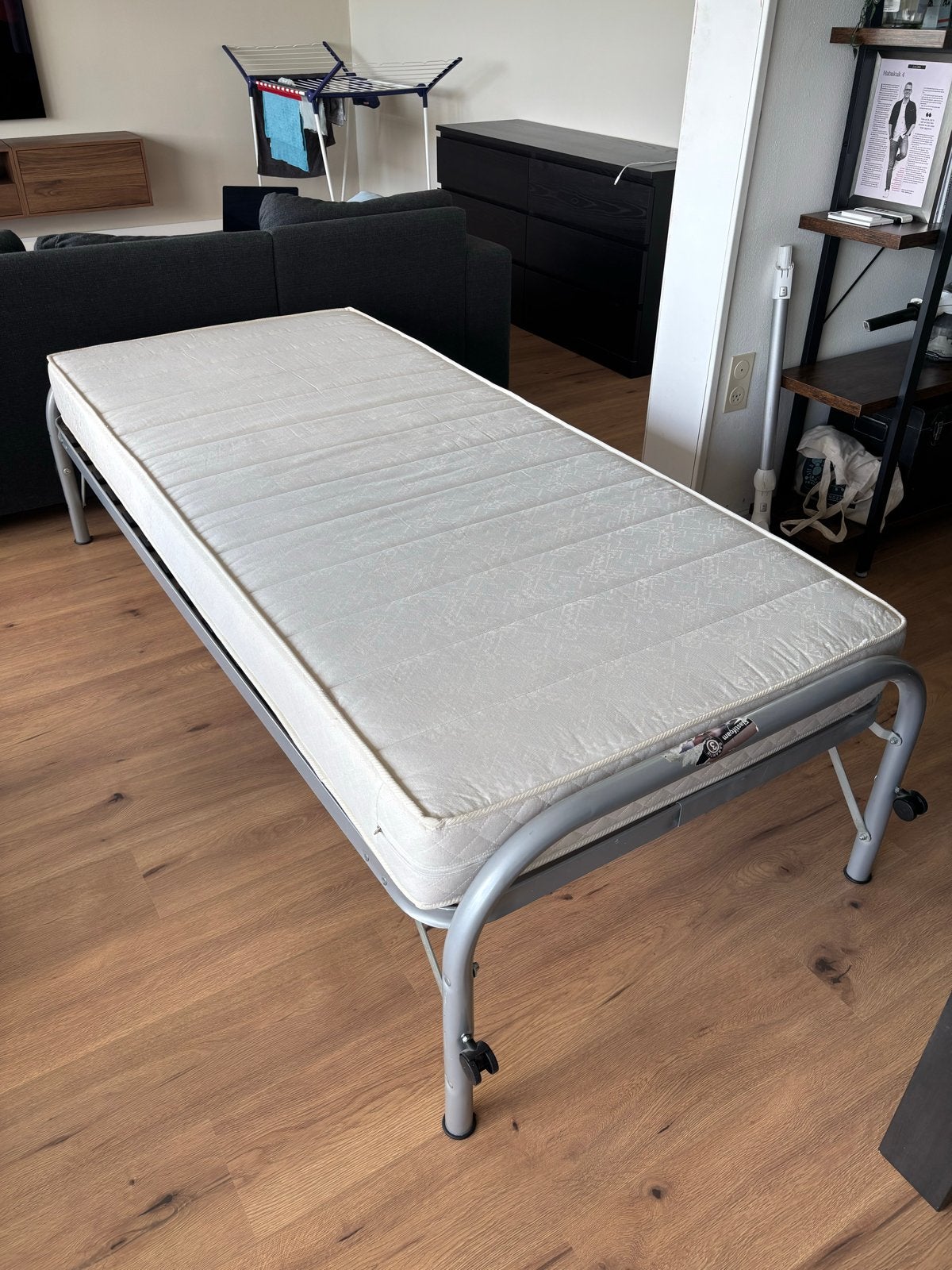 Opklapbaar logeerbed met matras, Ophalen, Eenpersoons, 80 cm, 200 cm