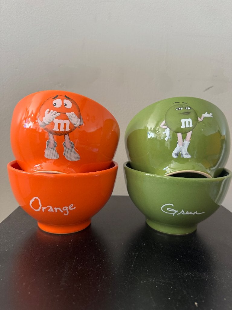 4 M&M Kommen oranje en groen, Nieuw, Ophalen of Verzenden, Kom(men), Overige stijlen