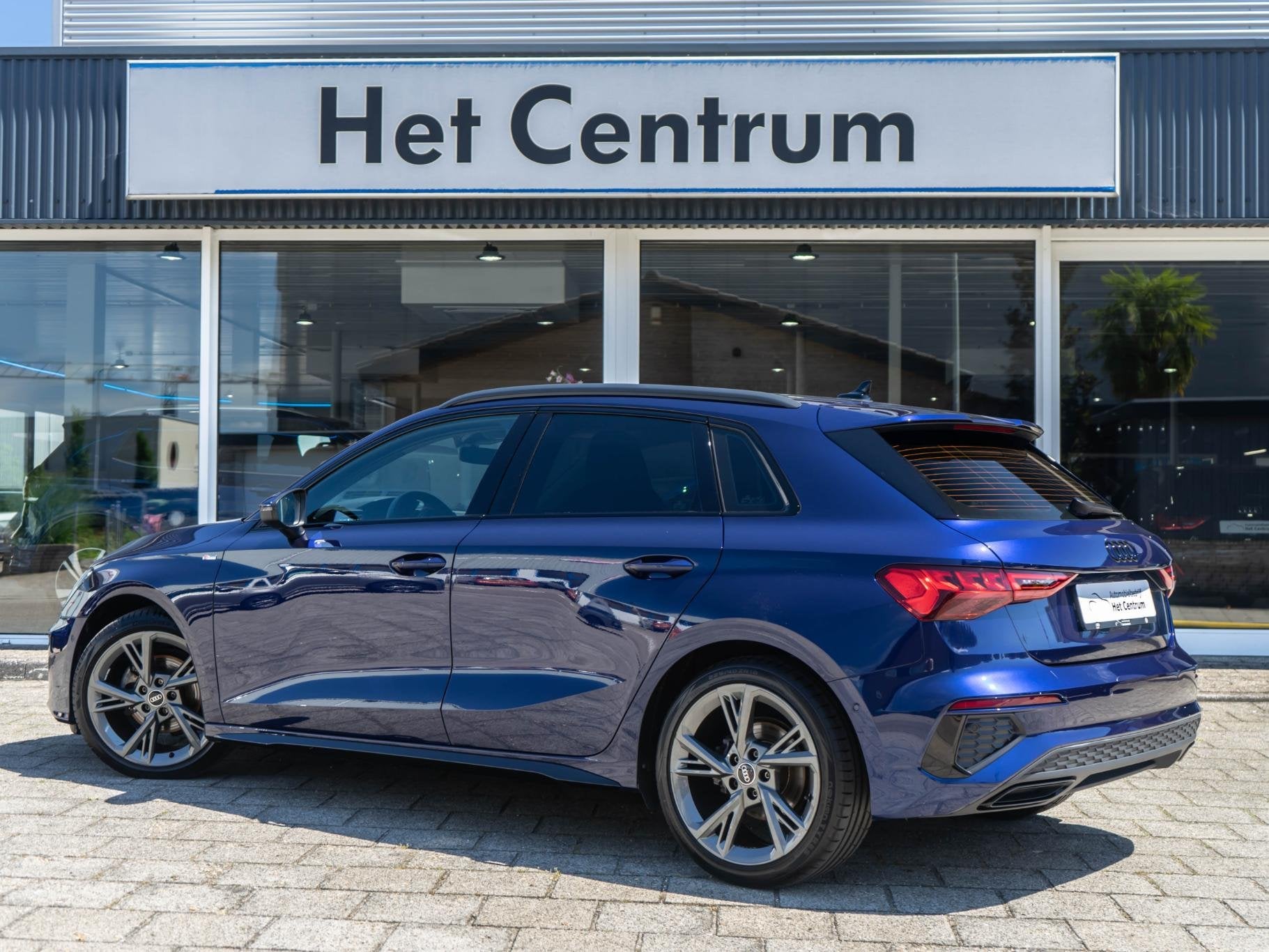Audi A3 Sportback 35 TFSI S edition S-line - Carplay - El. a, Auto's, Stof, 4 cilinders, 150 pk, Blauw