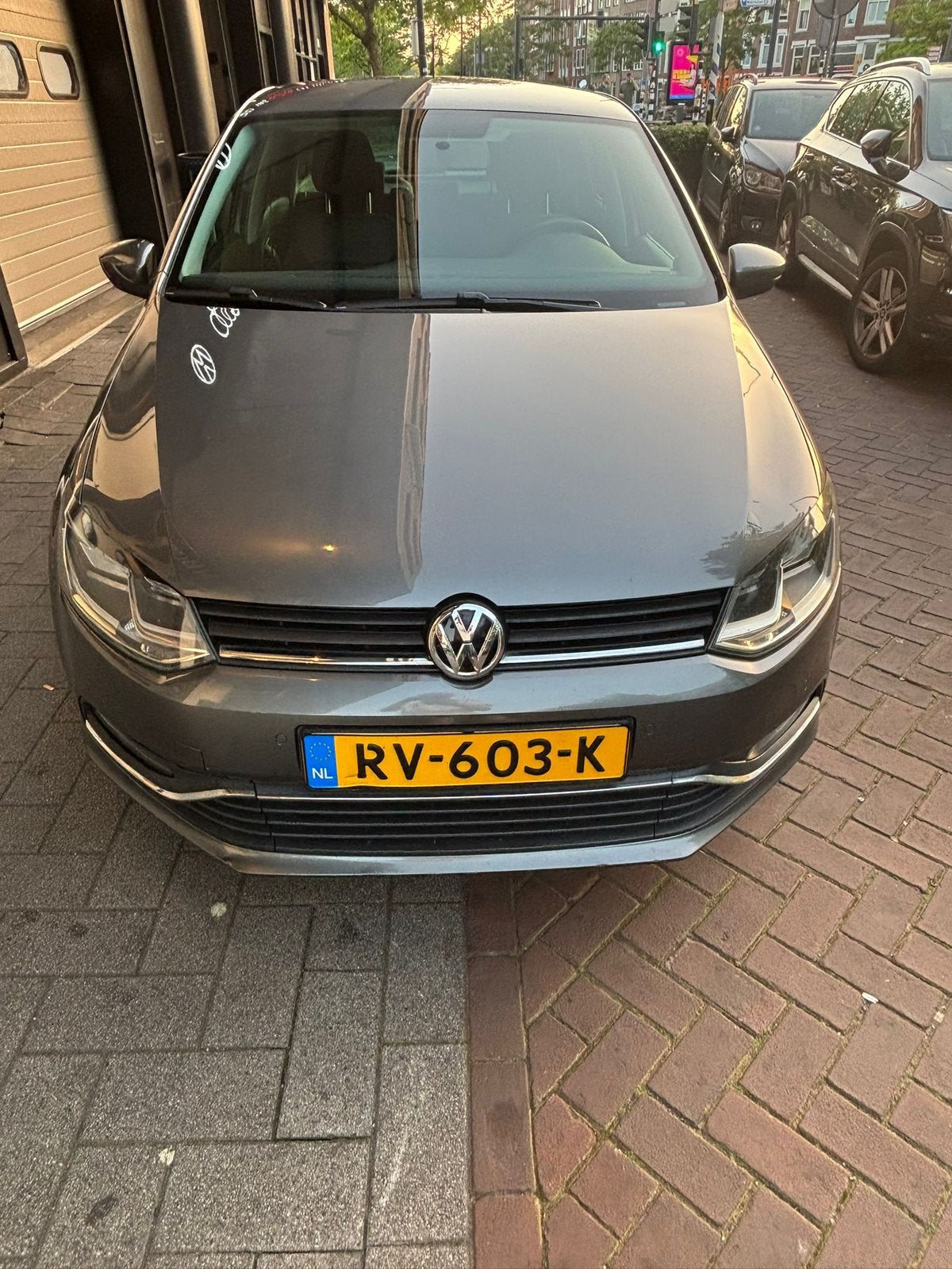 Volkswagen Polo 1.4 TDI 66KW DSG 2014 Grijs, Auto's, Volkswagen, Stof, 4 cilinders, Airbags, Diesel