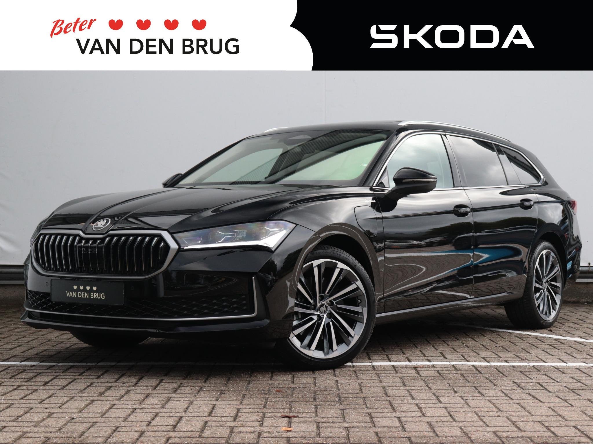 Skoda Superb Laurin & Klement 1.5 TSI MHEV | Trekhaak | Pano