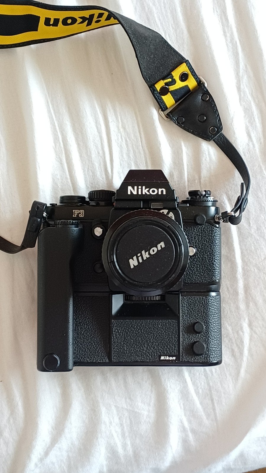 Nikon F3 met 50mm f/1.4 Ai-S en motorwinder. Getest met film, Audio, Tv en Foto, Ophalen of Verzenden, Zo goed als nieuw, Spiegelreflex