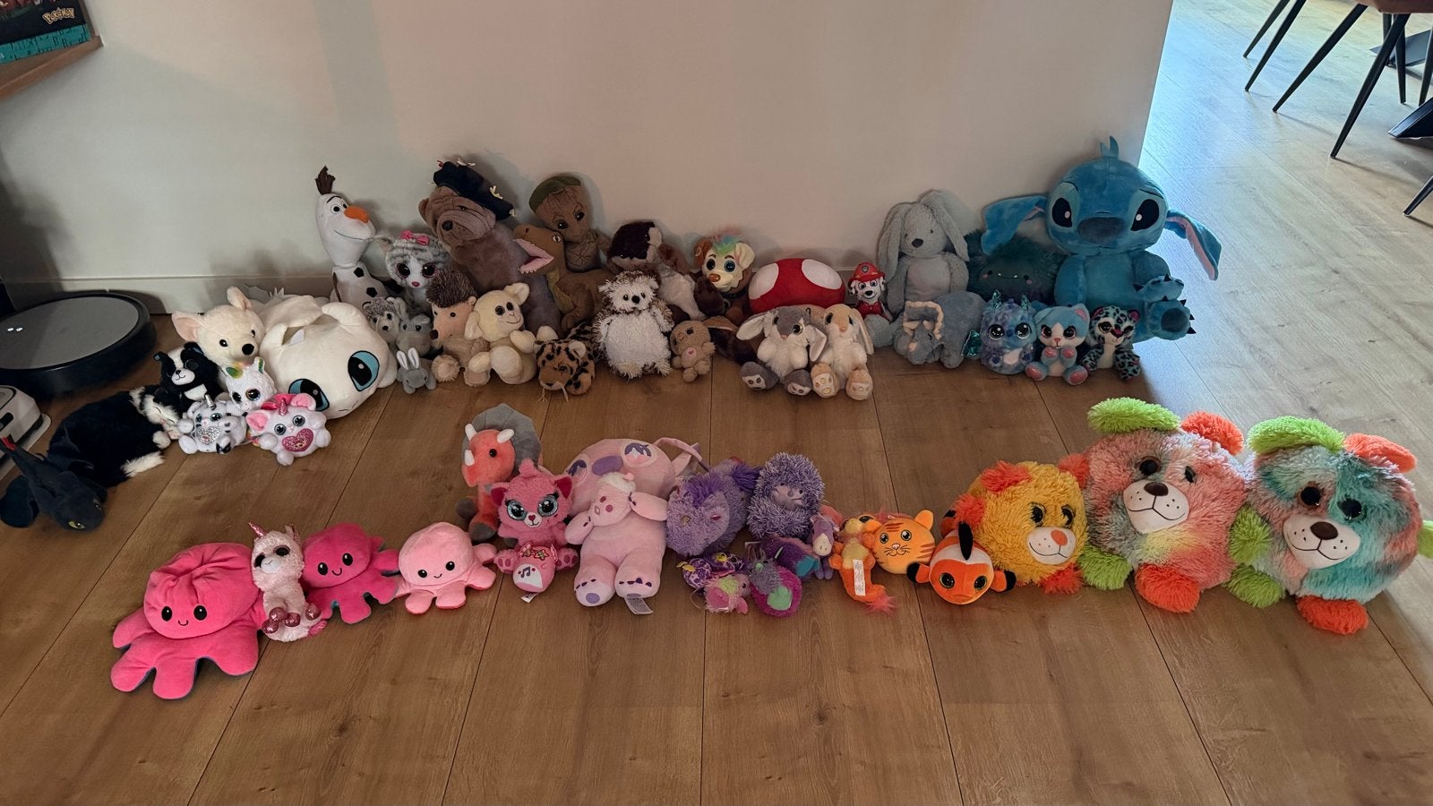 Grote collectie knuffels: van Disney tot Squishmallows, Ophalen, Disney, Blauw, Hond