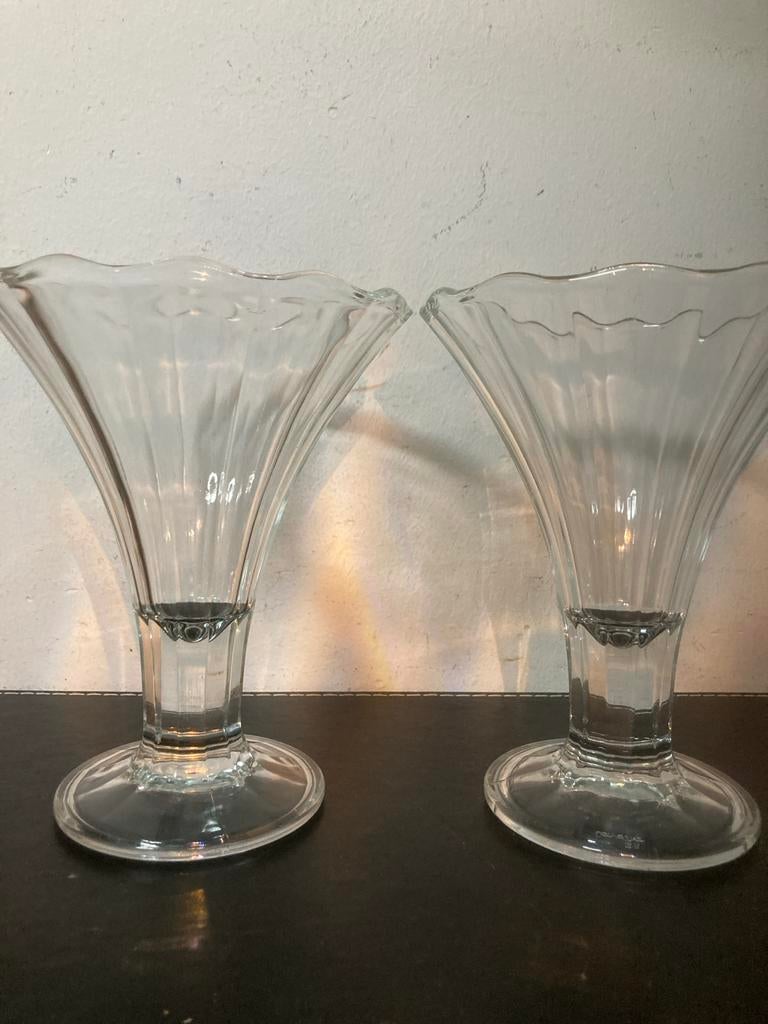 2 Vintage Italiaanse IJscoupes - 16 cm hoog, Verzamelen, Glas en Borrelglaasjes, Ophalen of Verzenden, Zo goed als nieuw, Overige typen