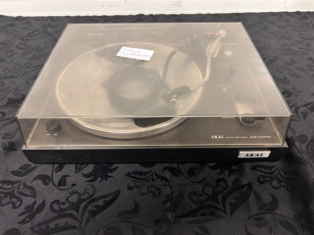 A7450. Akai AP-100C platenspeler