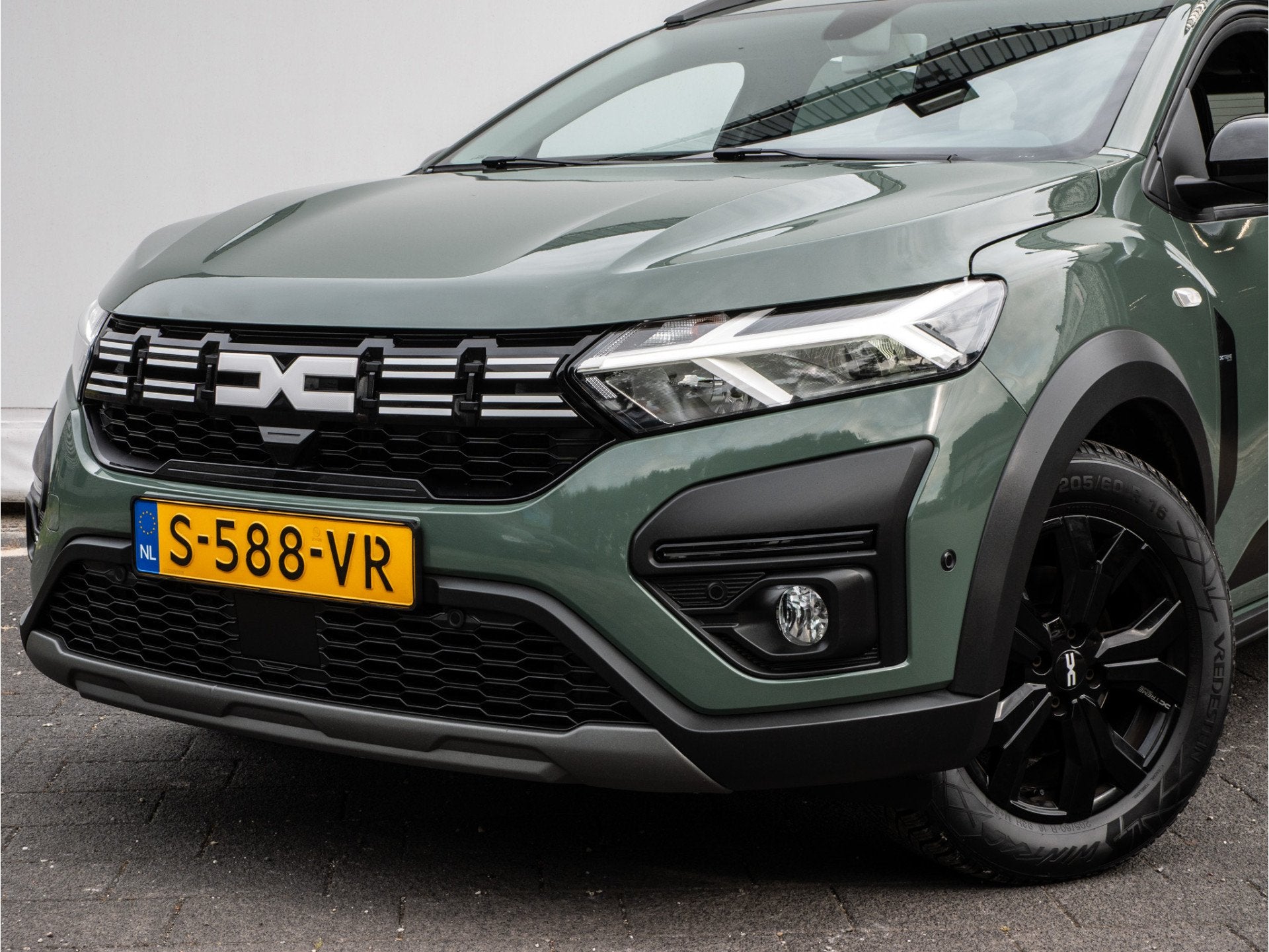 Dacia Jogger 1.0 TCe 110 Extreme 7p. Camera/ Navigatie/ Carp, Auto's, Voorwielaandrijving, Stof, Gebruikt, Met garantie (alle)