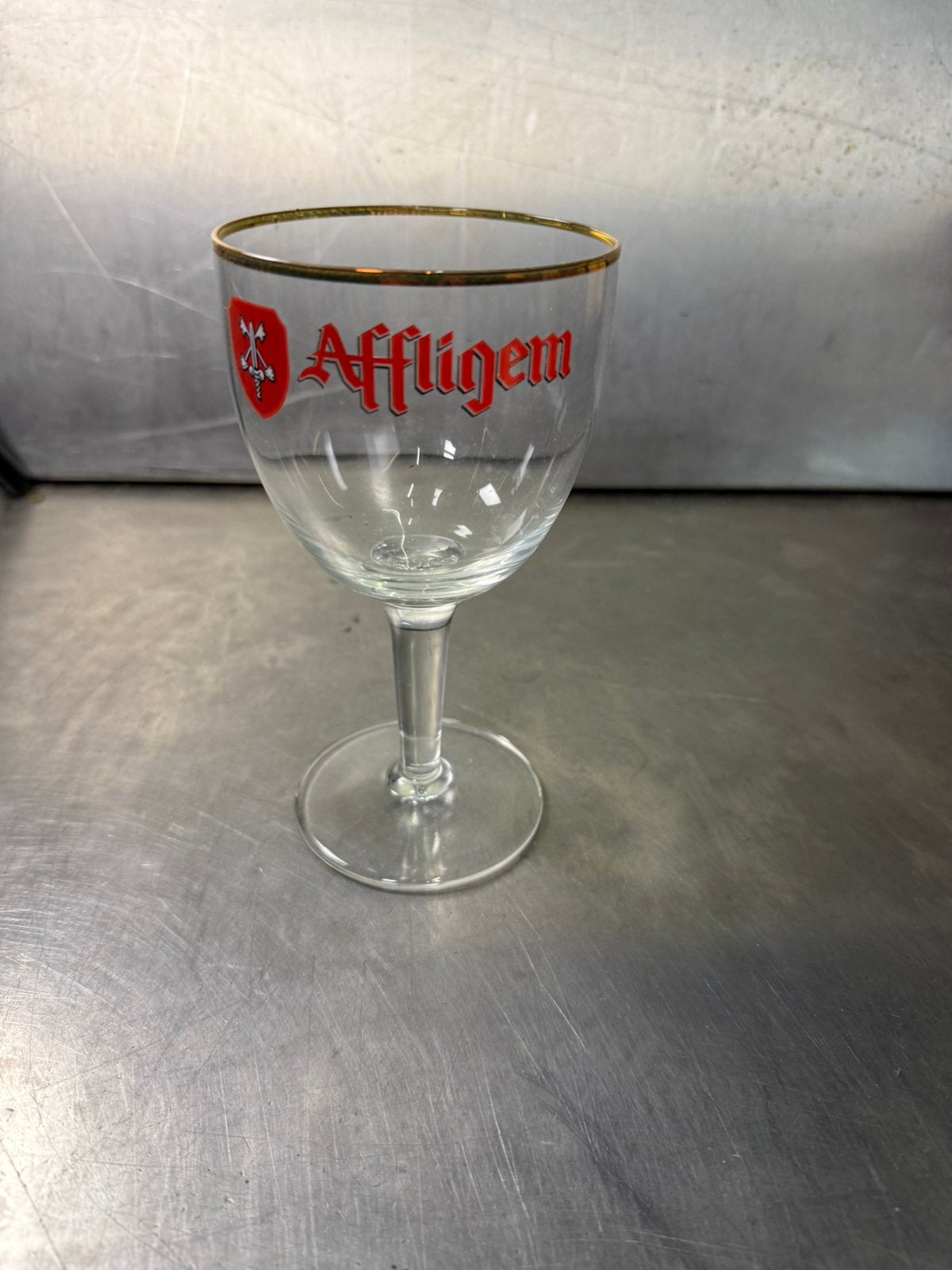 6 speciaal bier glazen affligem nieuw in doos, Ophalen of Verzenden, Zo goed als nieuw, Glas of Glazen, Overige merken