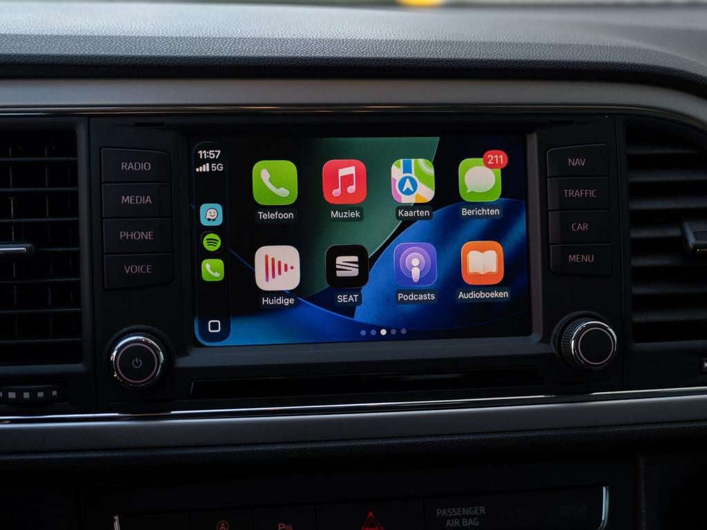 Seat Leon ST 1.4 EcoTSI Style Connect - AUTOMAAT - APPLE CAR, Gebruikt, Euro 6, 4 cilinders, 150 pk