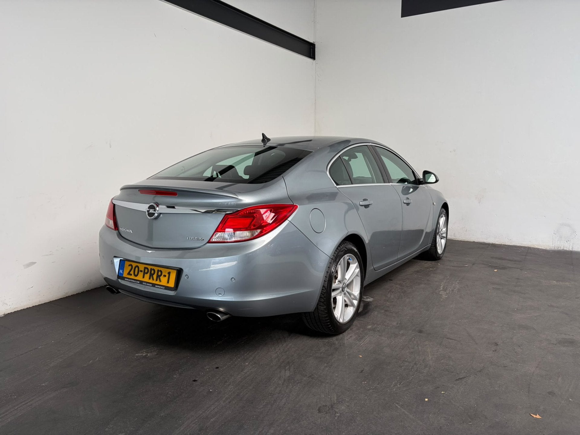 Opel Insignia 1.6 T Edition (bj 2011), Auto's, Opel, Euro 5, Gebruikt, Automatische klimaatregeling, 4 cilinders