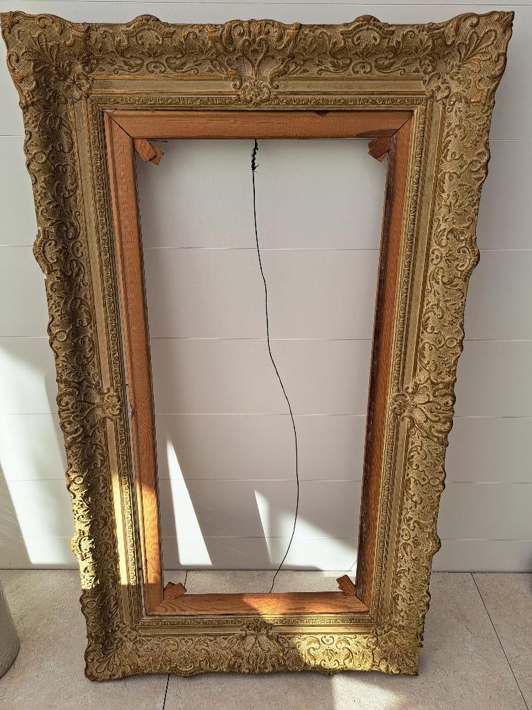Antieke schilderijlijst - Houten lijst, Huis en Inrichting, Woonaccessoires | Lijsten, Ophalen, Minder dan 50 cm, Gebruikt, 75 cm of meer