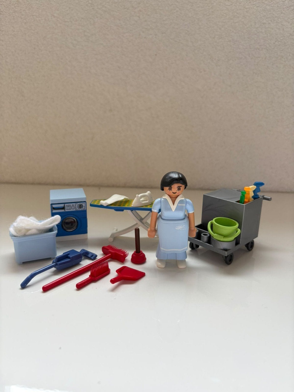 Playmobil 5271 - Kamermeisje met trolley, Gebruikt, Complete set, Overige typen, Ophalen of Verzenden