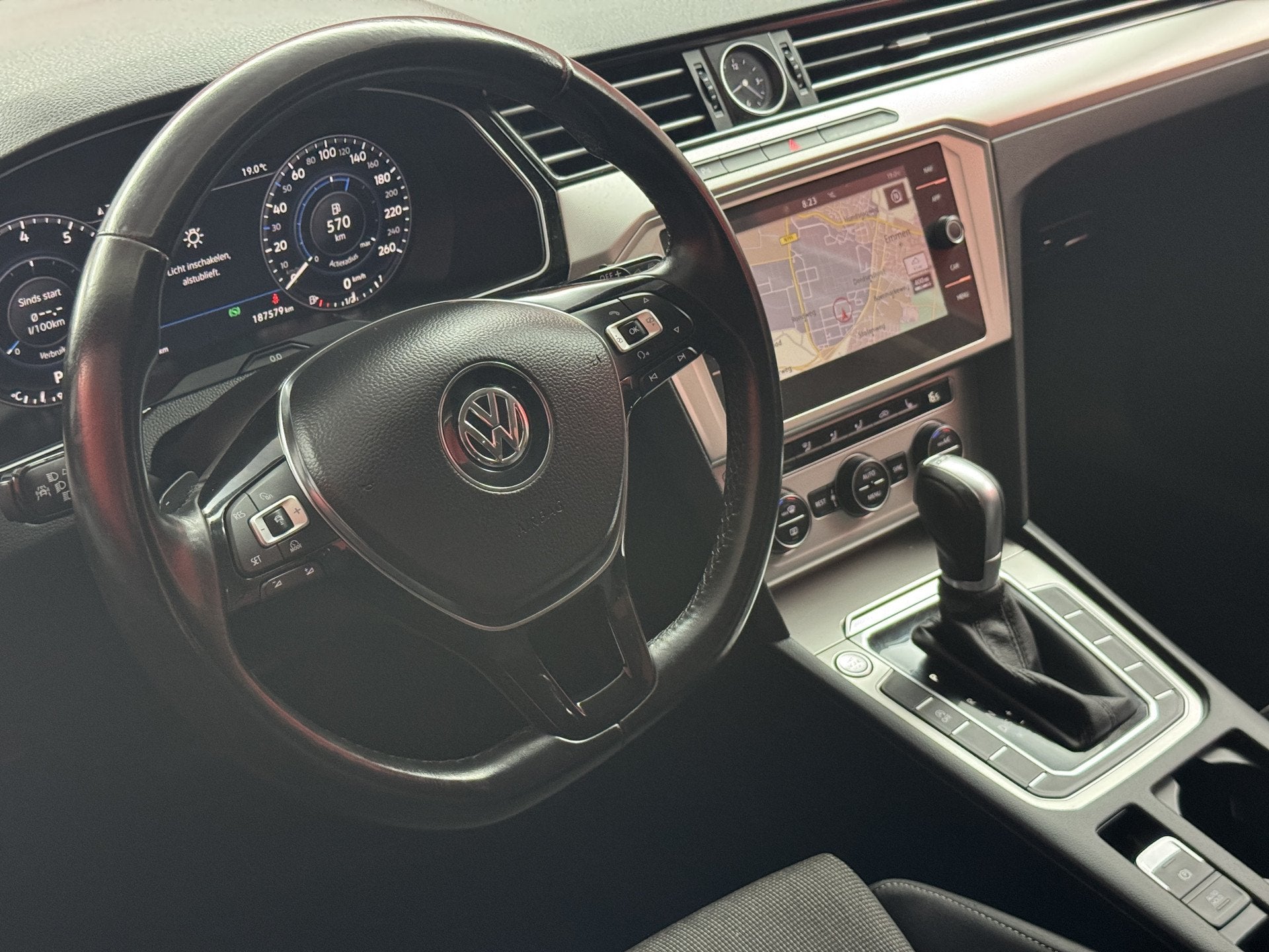 Volkswagen Passat Variant 1.4 TSI ACT Highline Business | Na, Auto's, Gebruikt, 4 cilinders, Zwart, 1600 kg