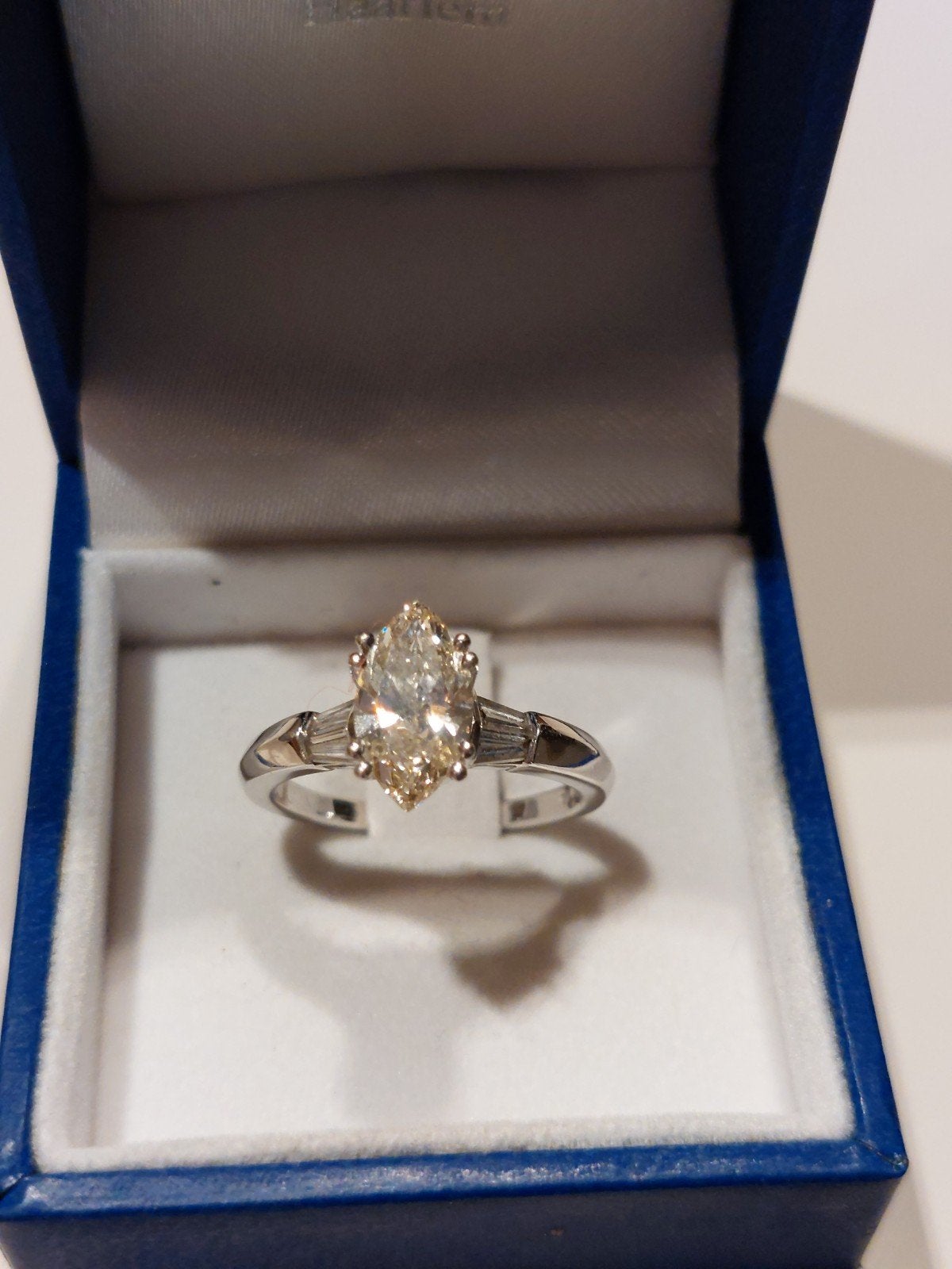 18 kt witgouden ring met grote marquisegeslepen diamant 1.39, Sieraden, Tassen en Uiterlijk, Ringen, Gebruikt, Wit, Ophalen of Verzenden