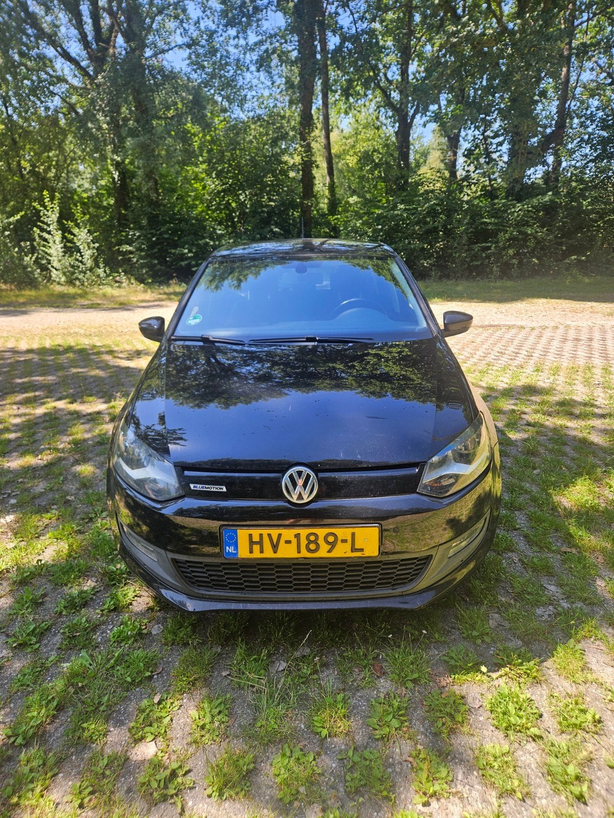 Volkswagen Polo 1.0 TSI 70KW 3D Bluemotion 2015 Zwart, Voorwielaandrijving, 40 €/maand, 1011 kg, 95 pk