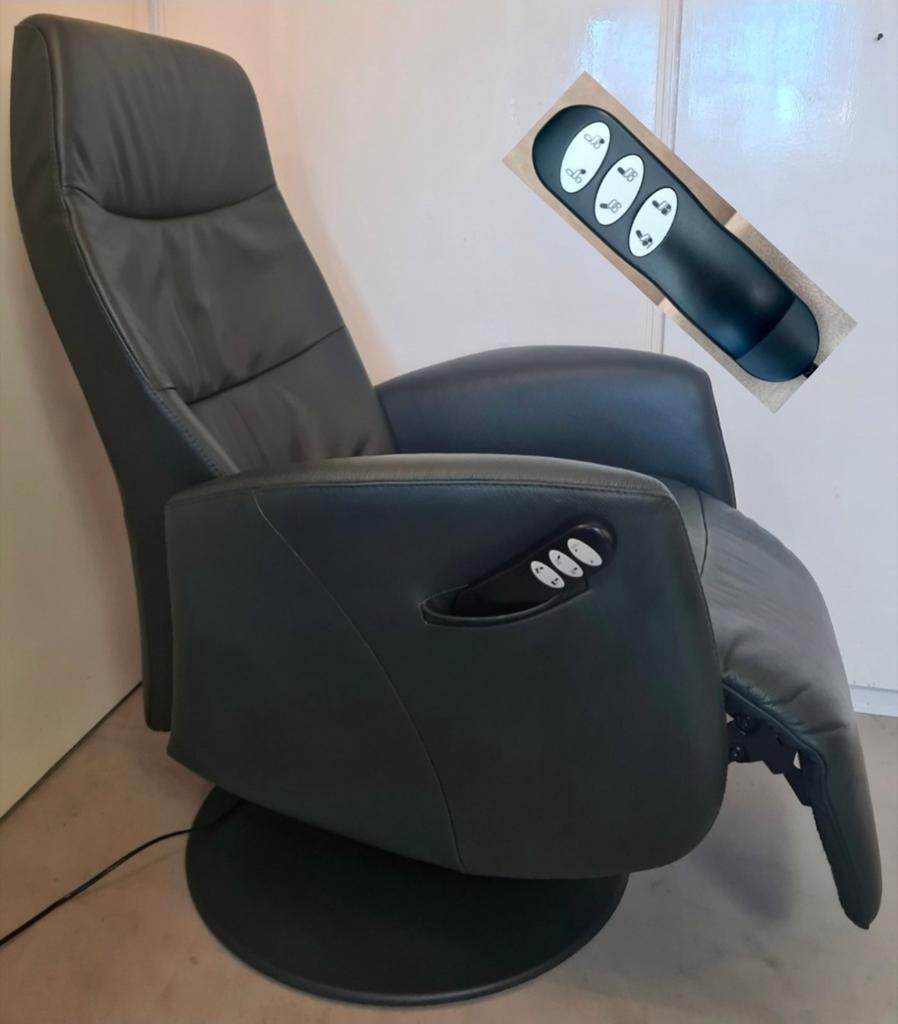 De Toekomst relaxfauteuil Sta op stoel
magic  4 MG  A 01 , Ophalen of Verzenden, Zo goed als nieuw, Leer, 50 tot 75 cm