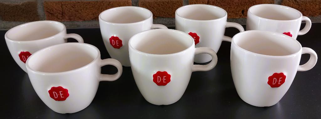 Pakket 13 - Keuken D - 7x Douwe Egberts koffiebekers, Ophalen, Keramiek, Nieuw, Overige stijlen