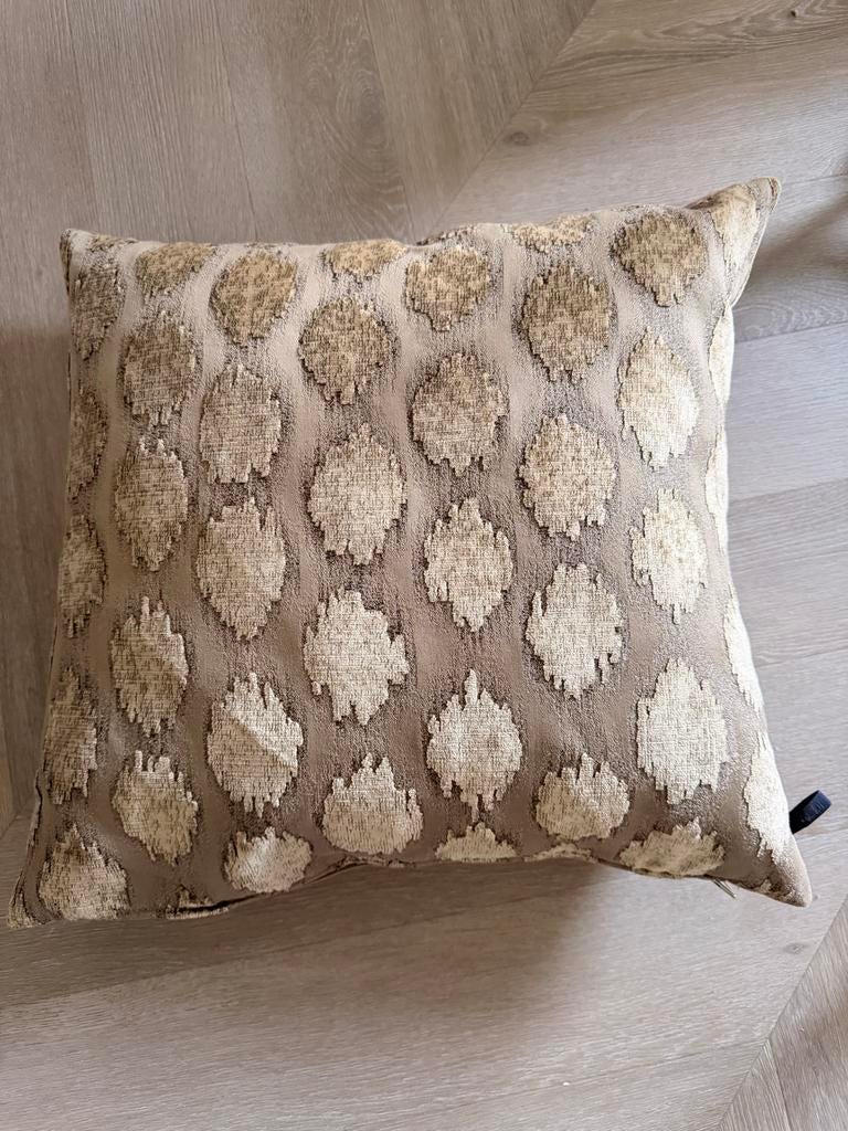 Claudi kussen champagne, Ophalen, Zo goed als nieuw, Beige, Vierkant
