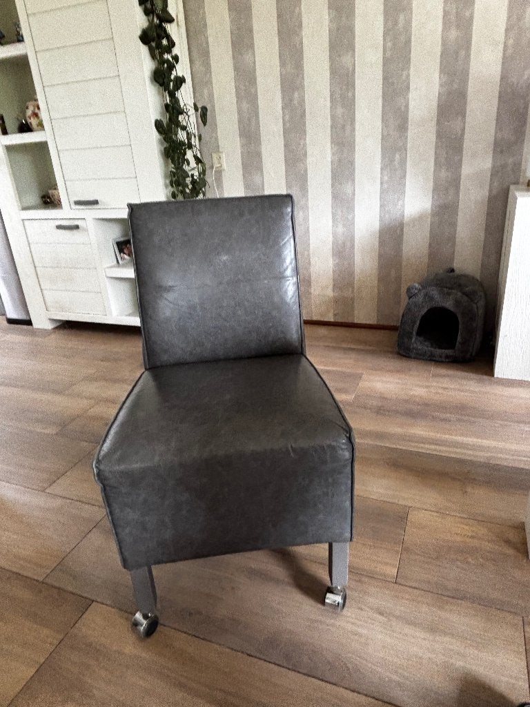 Lederen eetkamerstoelen 6 stuks, Huis en Inrichting, Stoelen, Ophalen, Gebruikt, Leer, Grijs