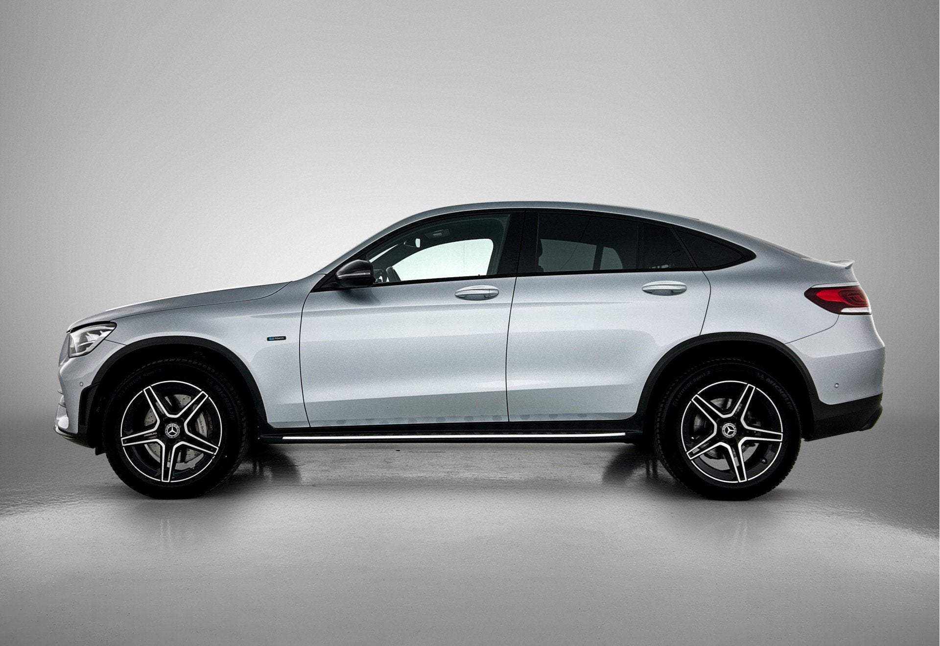 Mercedes-Benz GLC Coupé 300 e 4MATIC Business Solution AMG, Automaat, Gebruikt, 4 cilinders, Bedrijf
