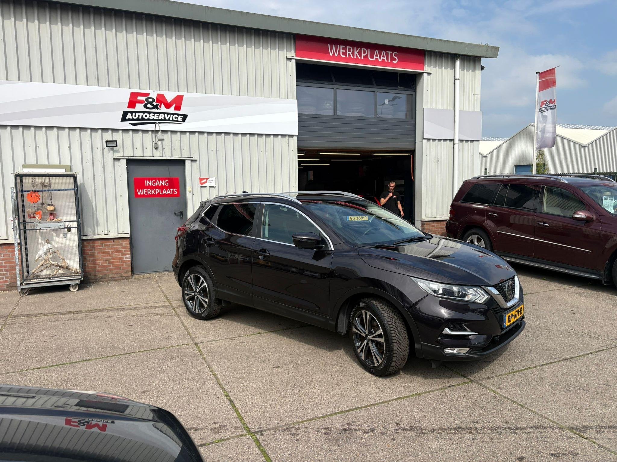 Nissan Qashqai 1.2 N-Connecta Clima, cruise, 360, pano, Auto's, Voorwielaandrijving, Stof, Gebruikt, Euro 6