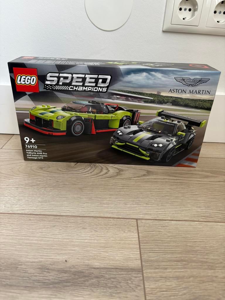 Lego Aston Martin en Mercedes Amg 76910, Ophalen of Verzenden, Zo goed als nieuw