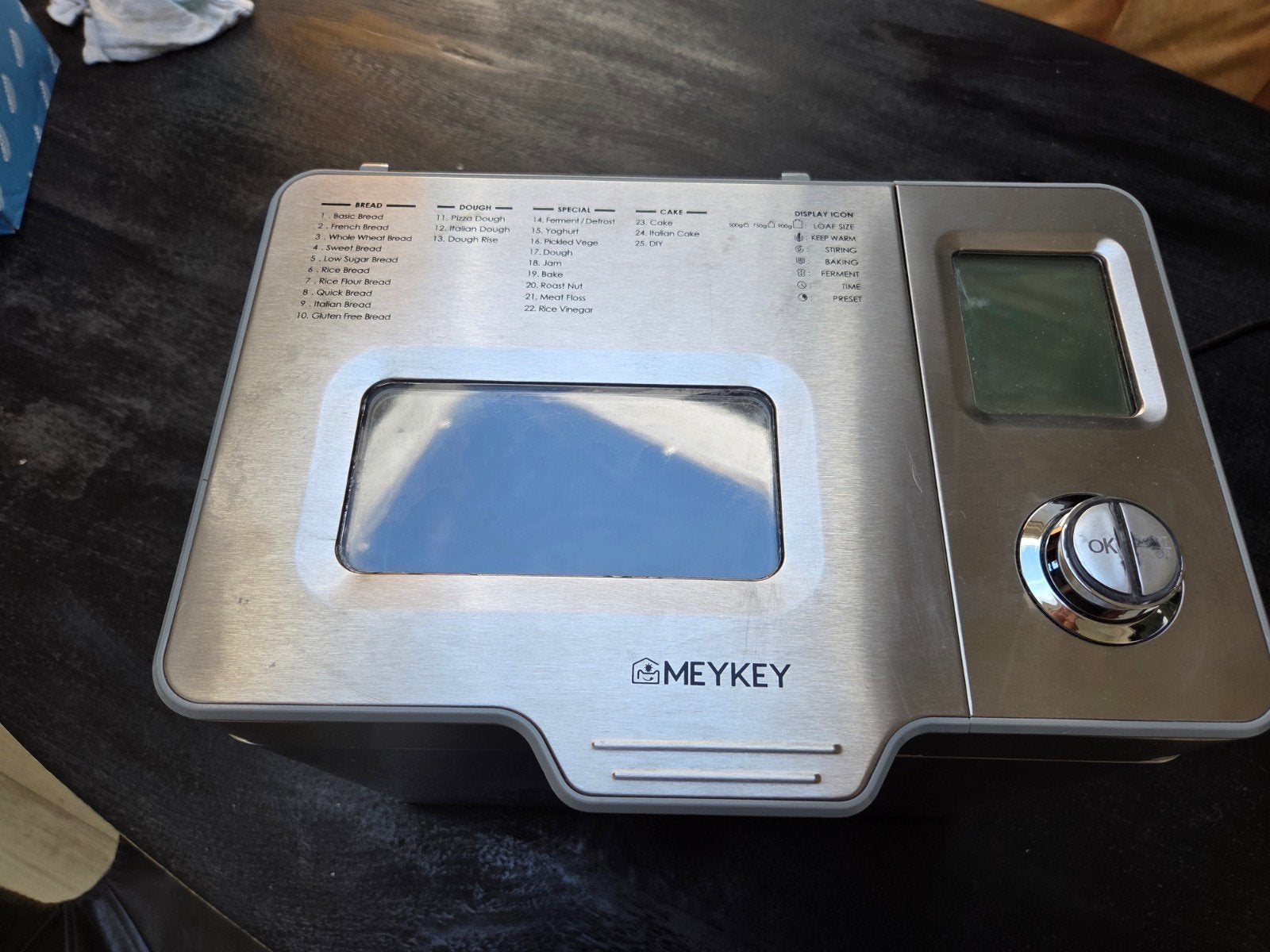 MEYKEY Broodbakmachine - Zo goed als nieuw, Met timer, 800 tot 1200 gram deeg, Ophalen of Verzenden, Zo goed als nieuw