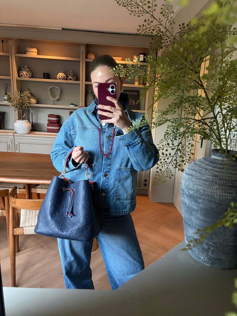 Louis Vuitton Neo Noe empreinte leather, Sieraden, Tassen en Uiterlijk, Ophalen of Verzenden, Zo goed als nieuw, Blauw, Handtas