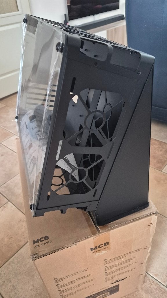 PC behuizing / kast Mars Gaming MCB Zwart nieuw in doos, Huis en Inrichting, Kasten | Computermeubels, Nieuw, Ophalen of Verzenden