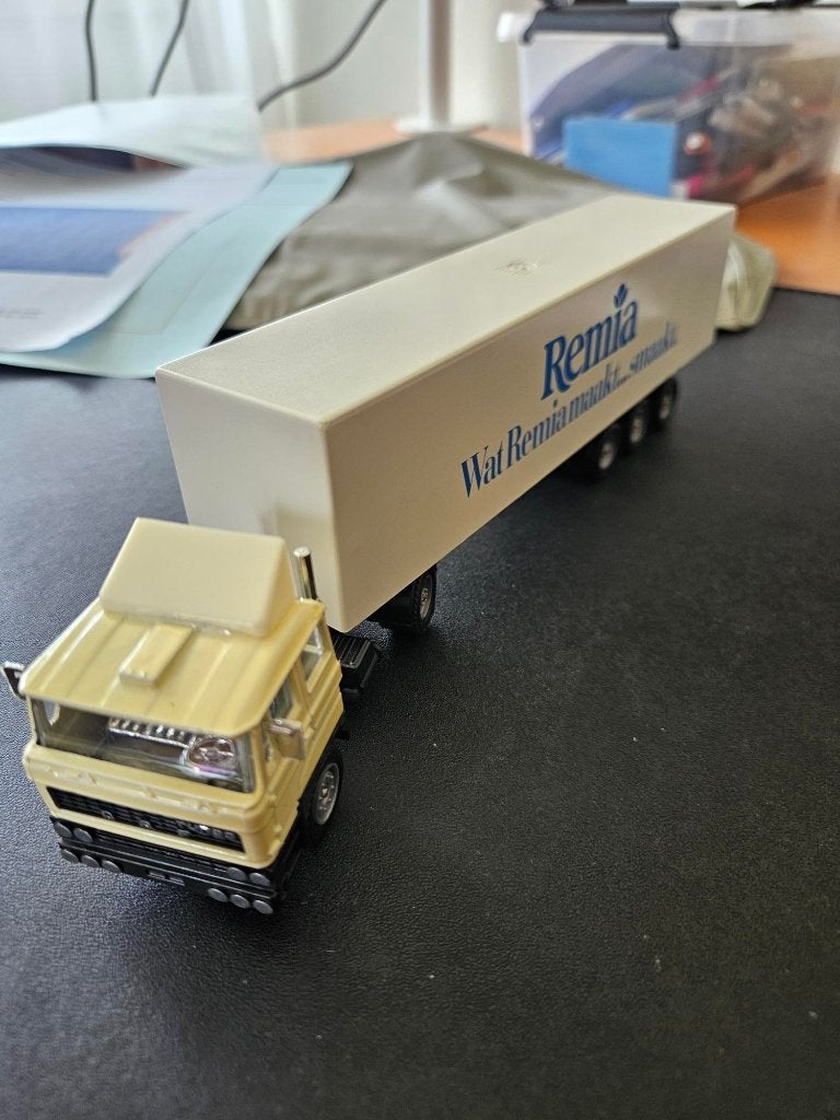 SOLIDO schaalmodel DAF F Turbo met oplegger Remia, Ophalen of Verzenden, Nieuw, Bus of Vrachtwagen, Overige merken